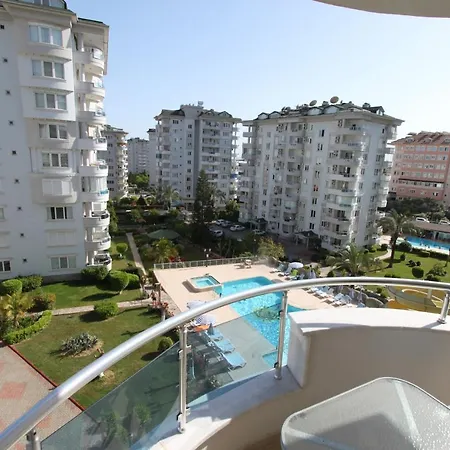 Banana B Apartment